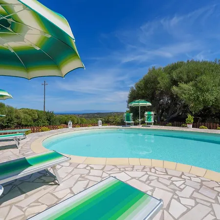 Casa Ginepro Piscina E Vista Mare Aglientu